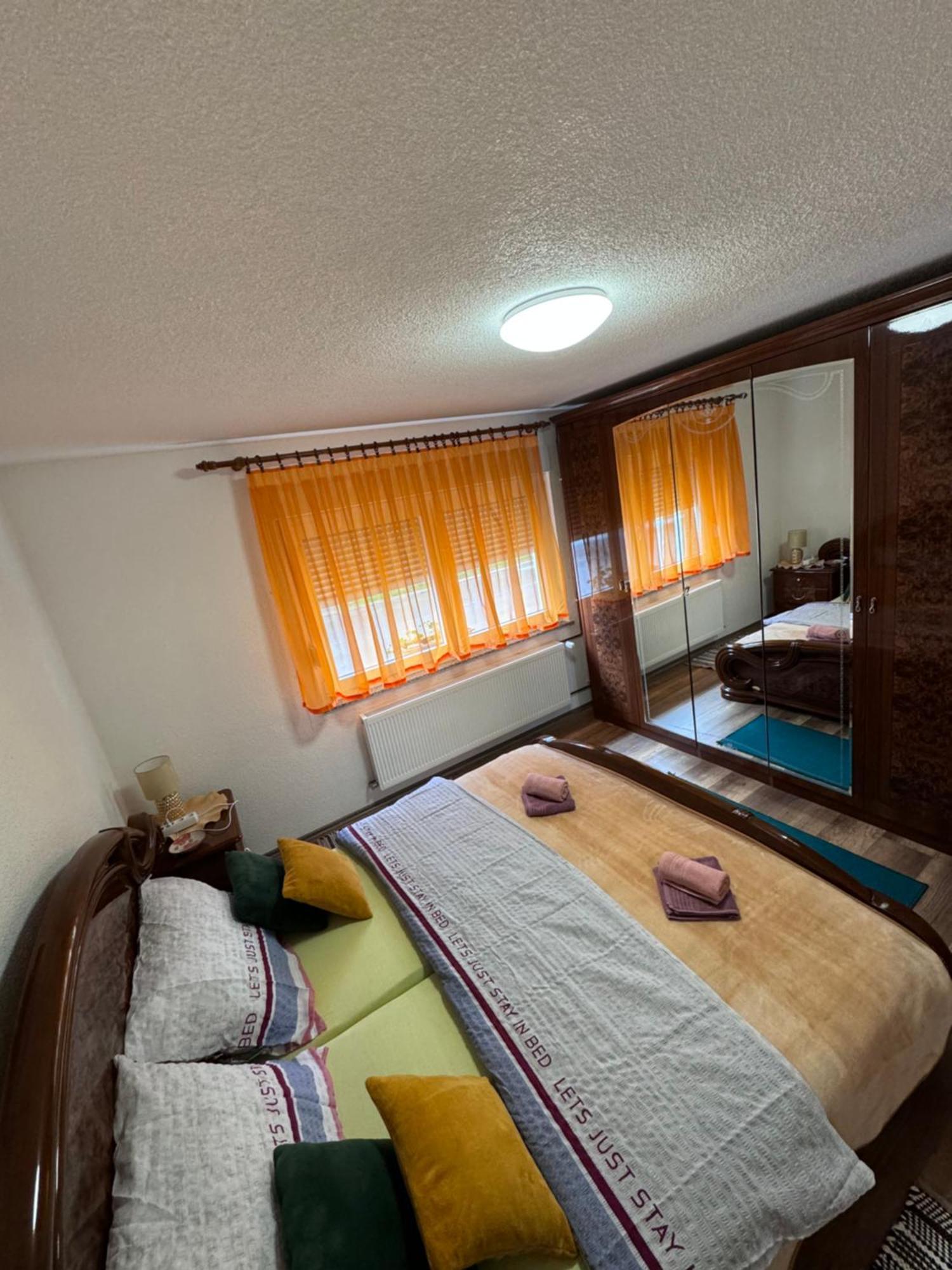 Apartman Josip Gospic Exterior photo